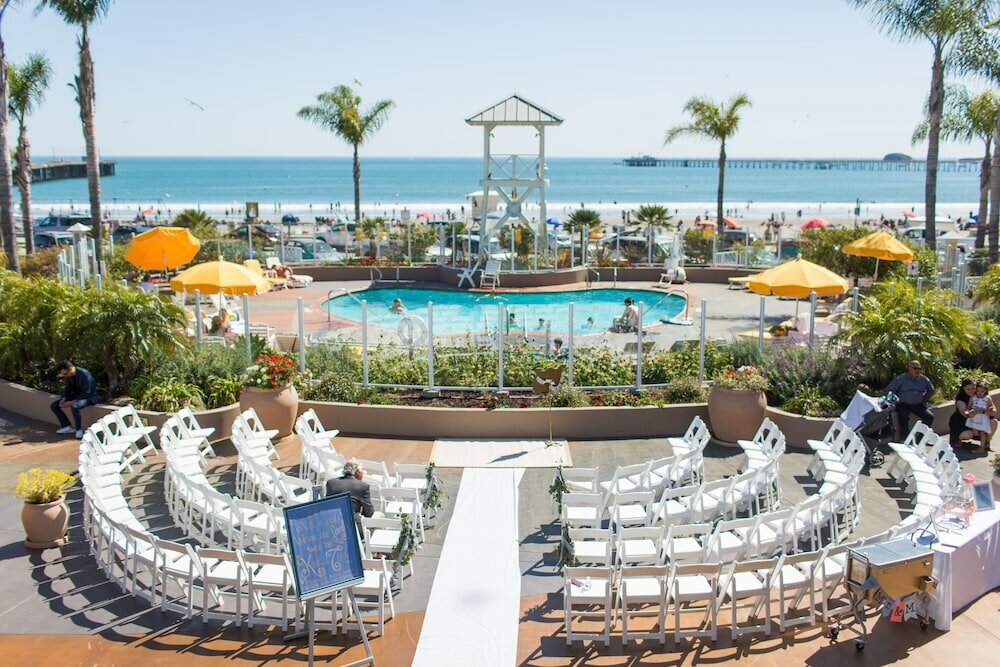 Фото Avila Lighthouse Suites