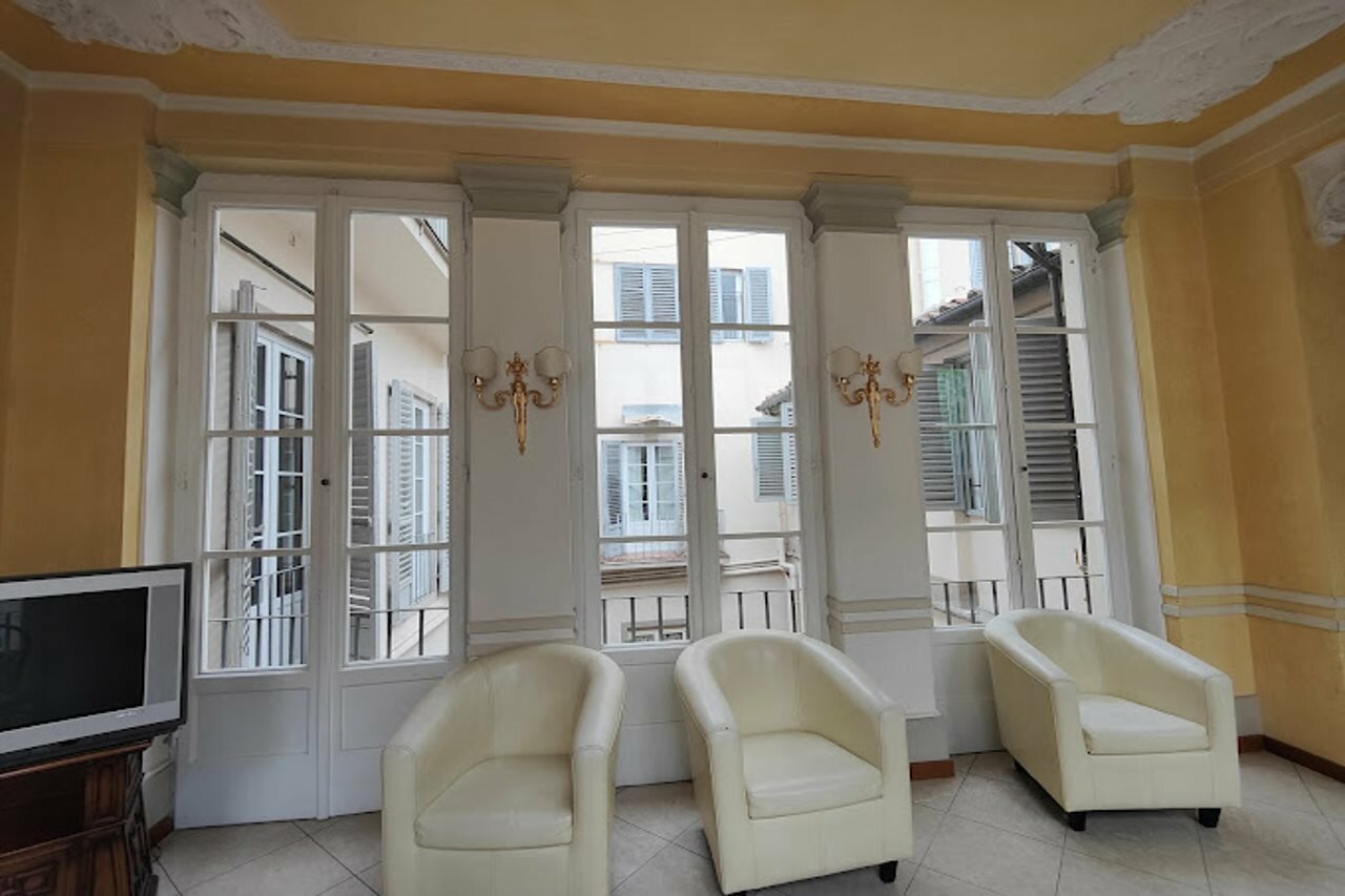 Фото Hotel California