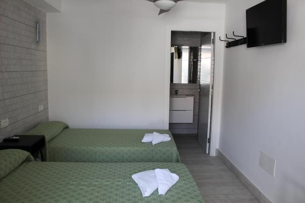 Фото Apartamentos Tinerfe Garden