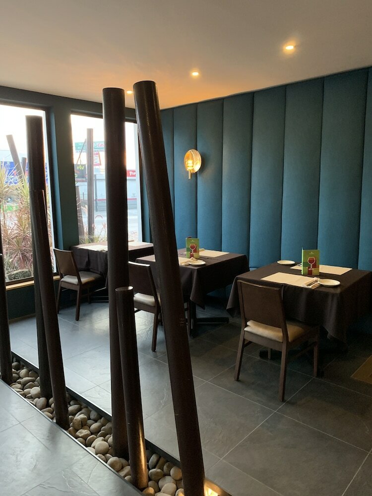 Фото Isla Verde Hotel