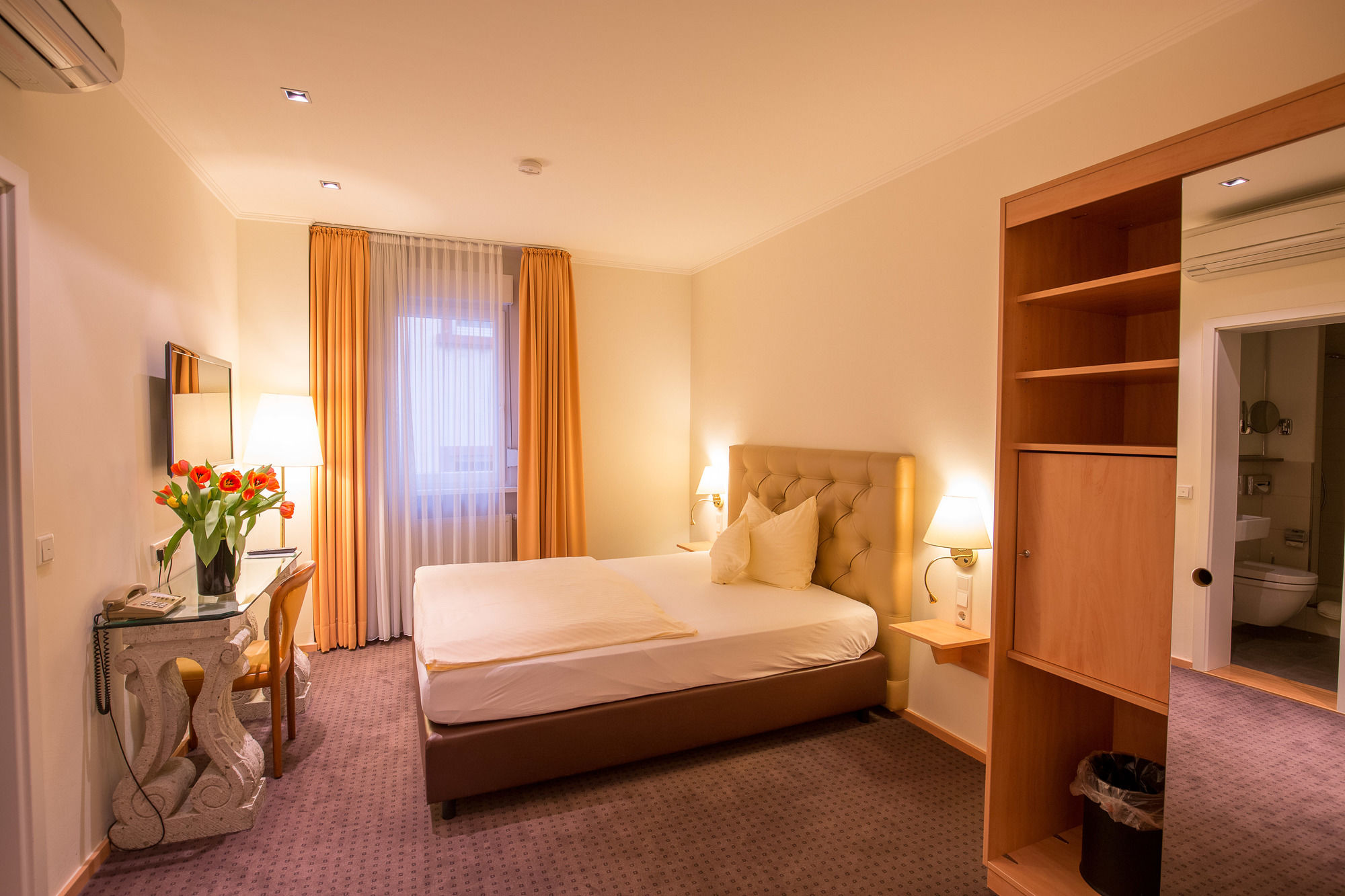 Фото Hotel Heidelberger Hof