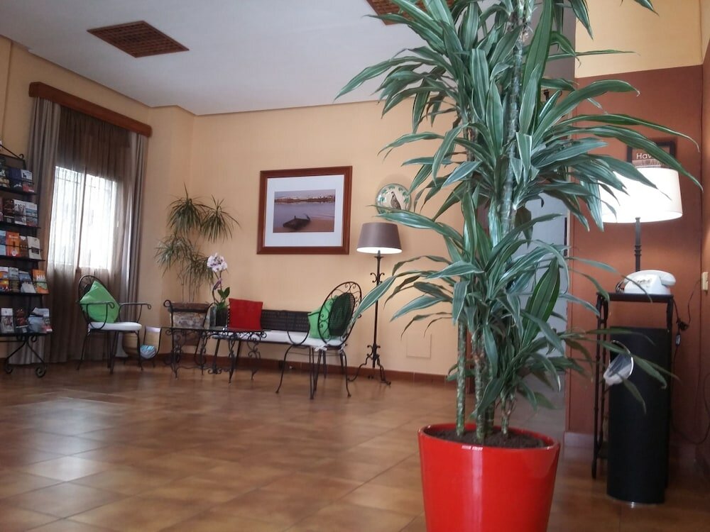 Фото Hotel Tres Jotas