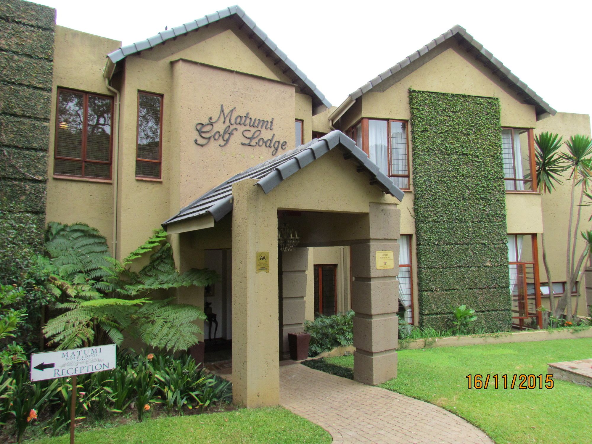 Фото Matumi Golf Lodge