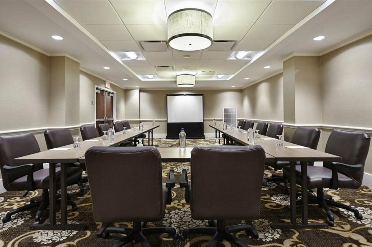 Фото Doubletree by Hilton Washington Dc/Silver Spring