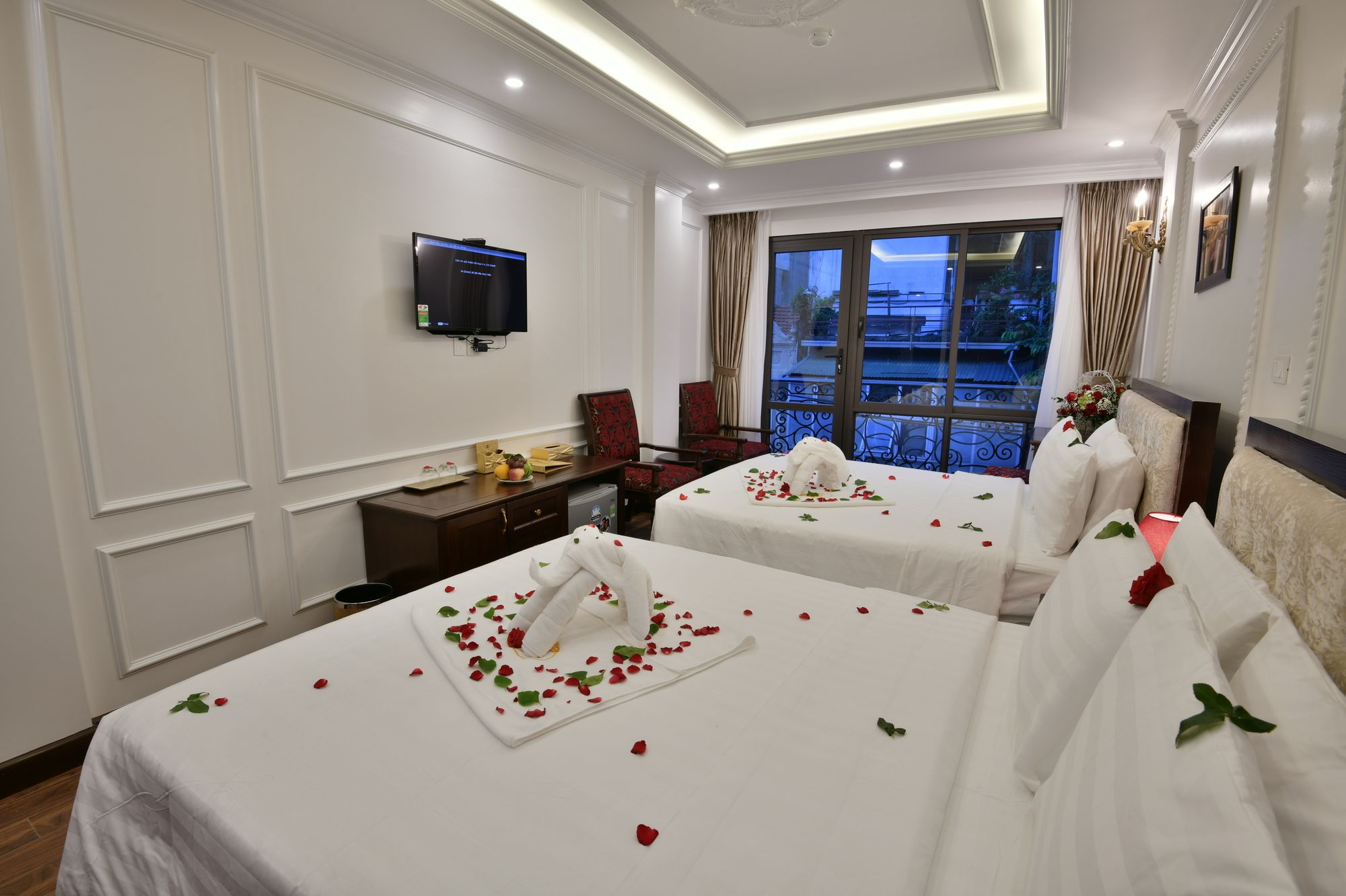 Фото Golden Sail Hotel