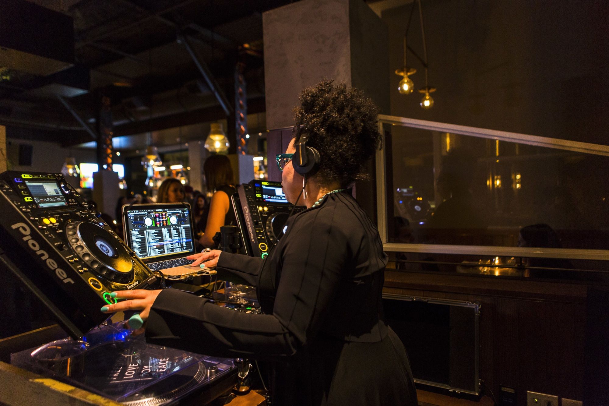 Фото Kimpton Gray Hotel, an Ihg Hotel