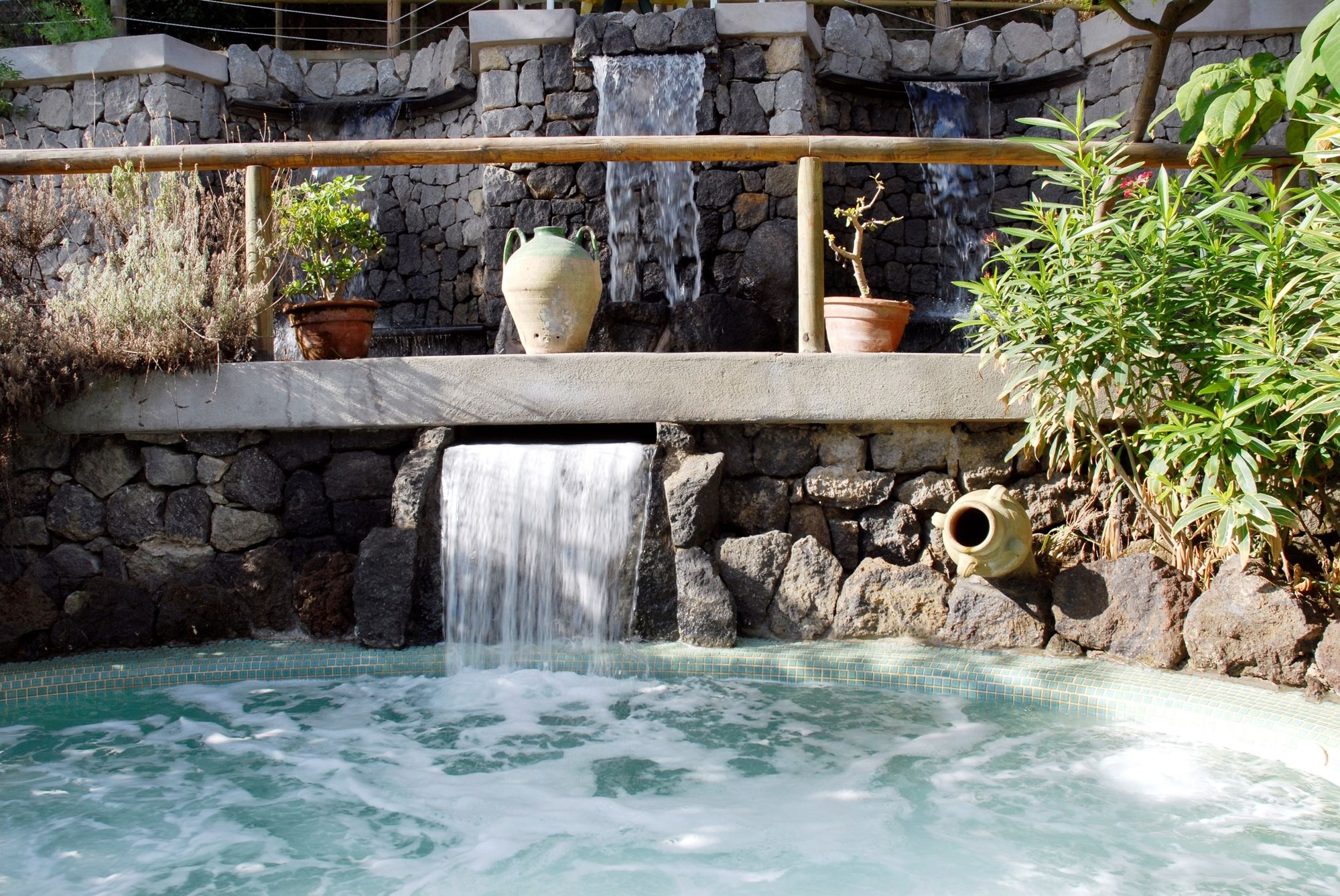 Фото Hotel Giardino delle Ninfe e La Fenice