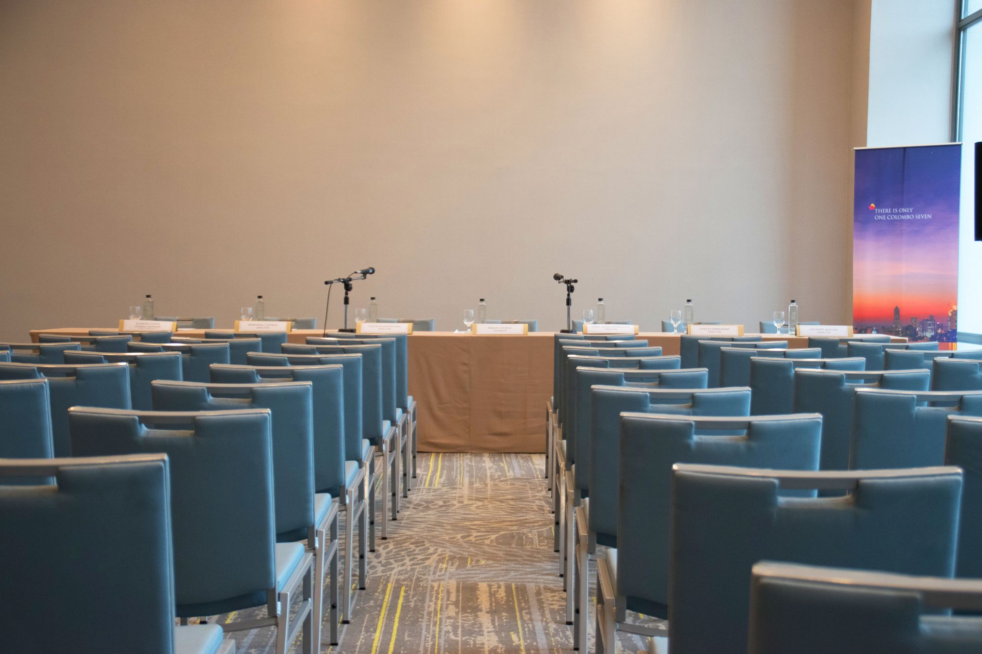 Фото Jetwing Colombo Seven