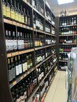 Port Market (Osinovo Village, Gaisin Street, 2Б) ، المشروبات الكحولية