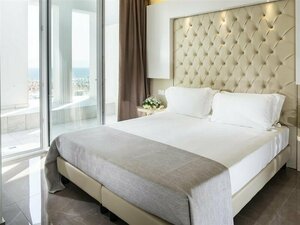 Гостиница Hotel Ambassador