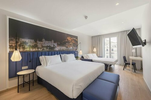 Внешний вид отеля Eurostars Mediterranea Plaza в Аликанте, фото 2