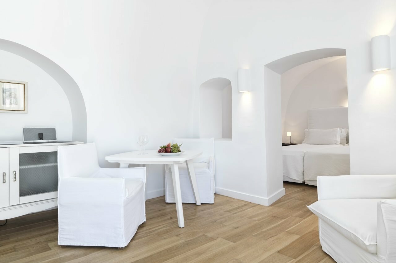 Фото Katikies Santorini - The Leading Hotels Of The World