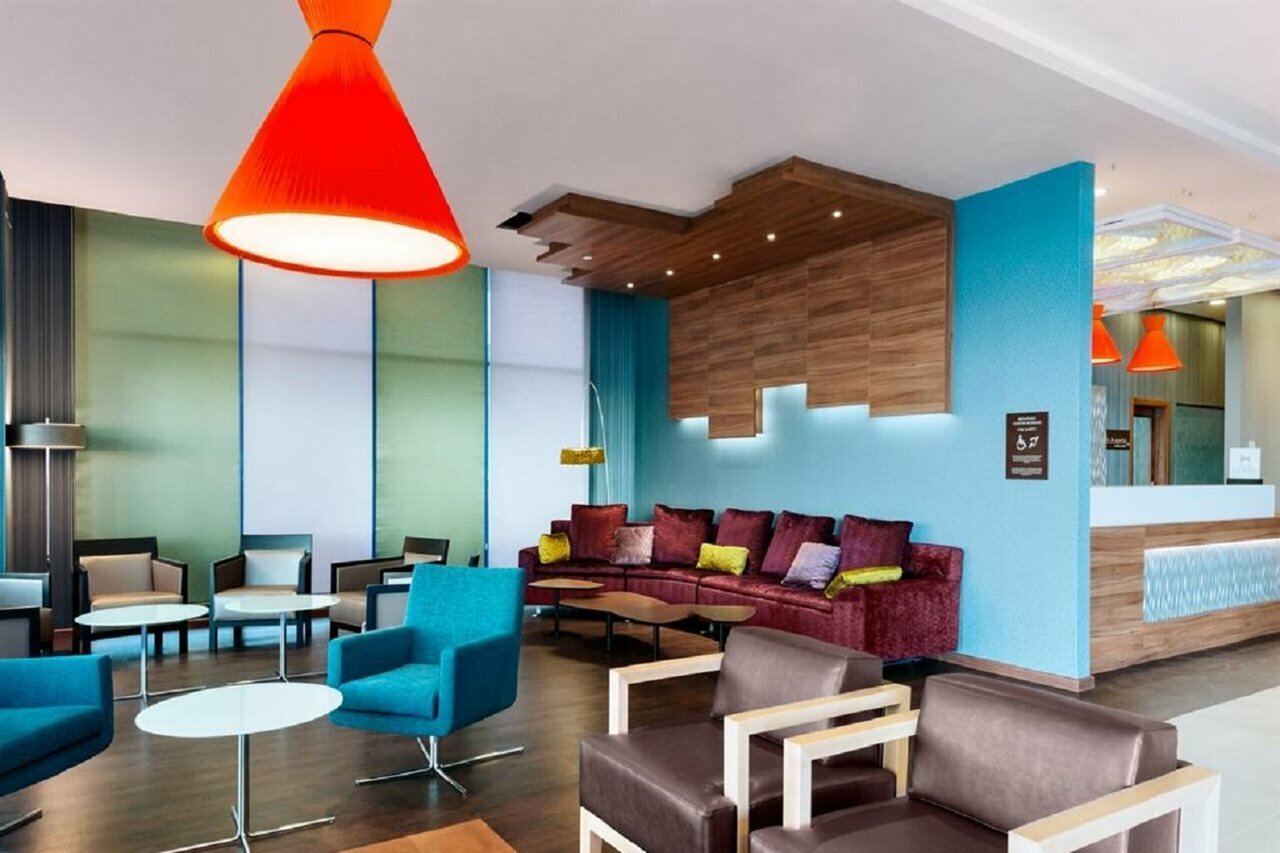 Фото Hilton Garden Inn Sevilla