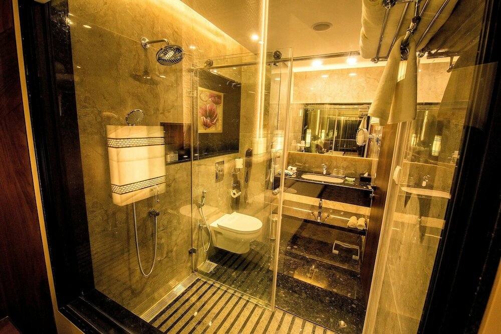 Фото Kenilworth Resort & Spa