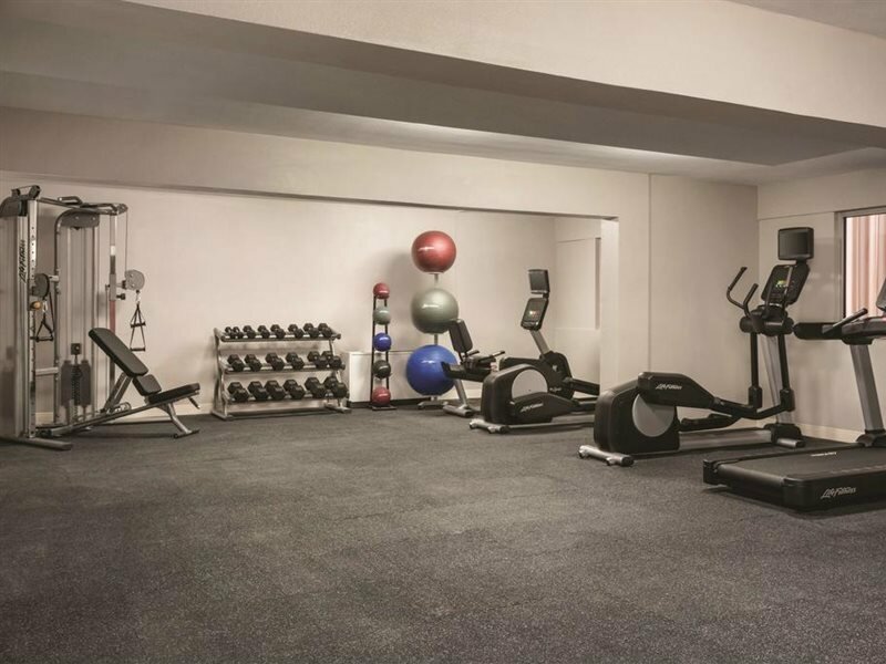 Фото Hotel Milwaukee Airport