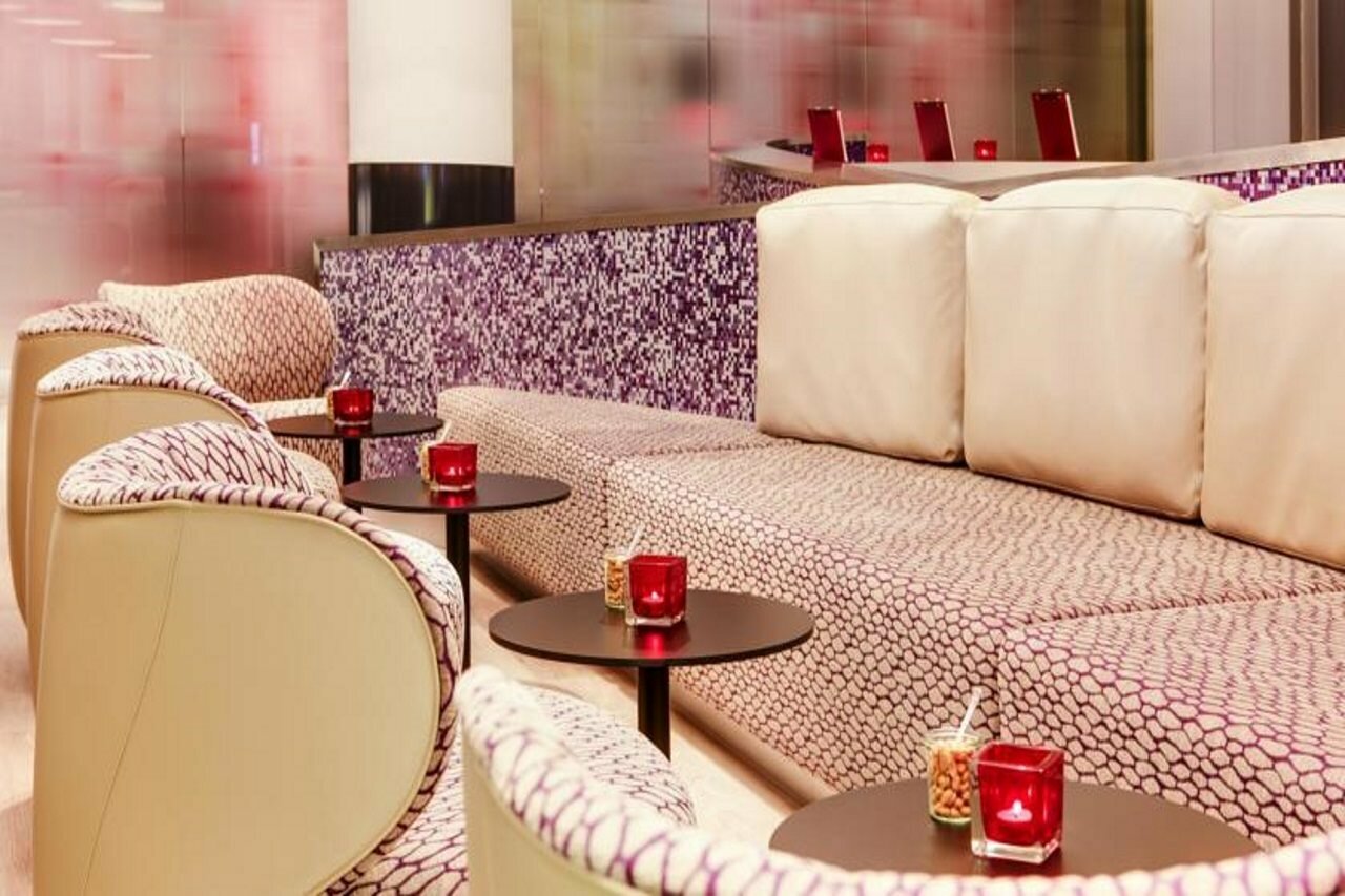 Фото IntercityHotel Hamburg Dammtor-Messe