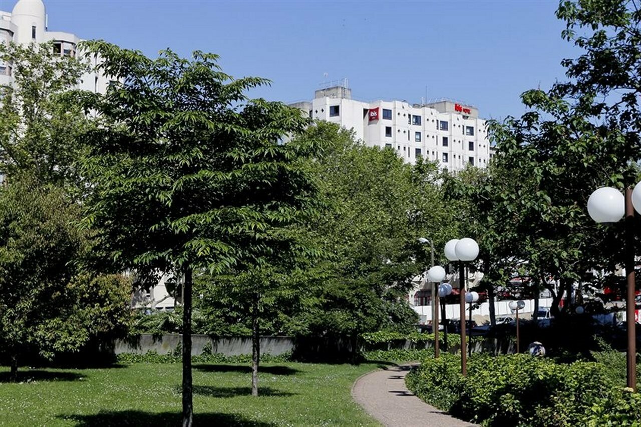 Фото ibis Lyon Part Dieu Les Halles