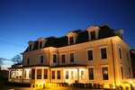 The Guesthouse at the Norwalk Inn (Virginia, Norfolk, East Virginia Beach Boulevard), apartments