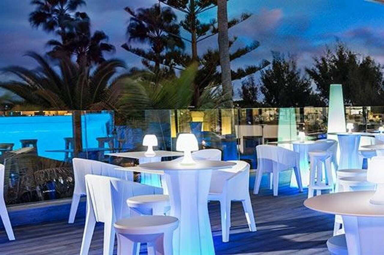 Фото Elba Premium Suites - Adults Only