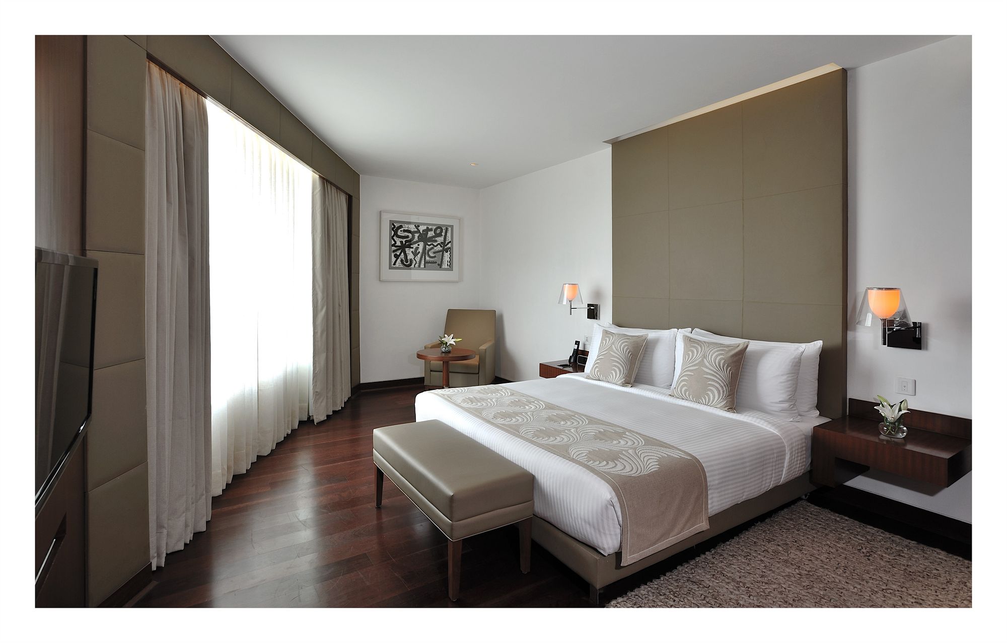 Фото Anya Gurgaon Hotel