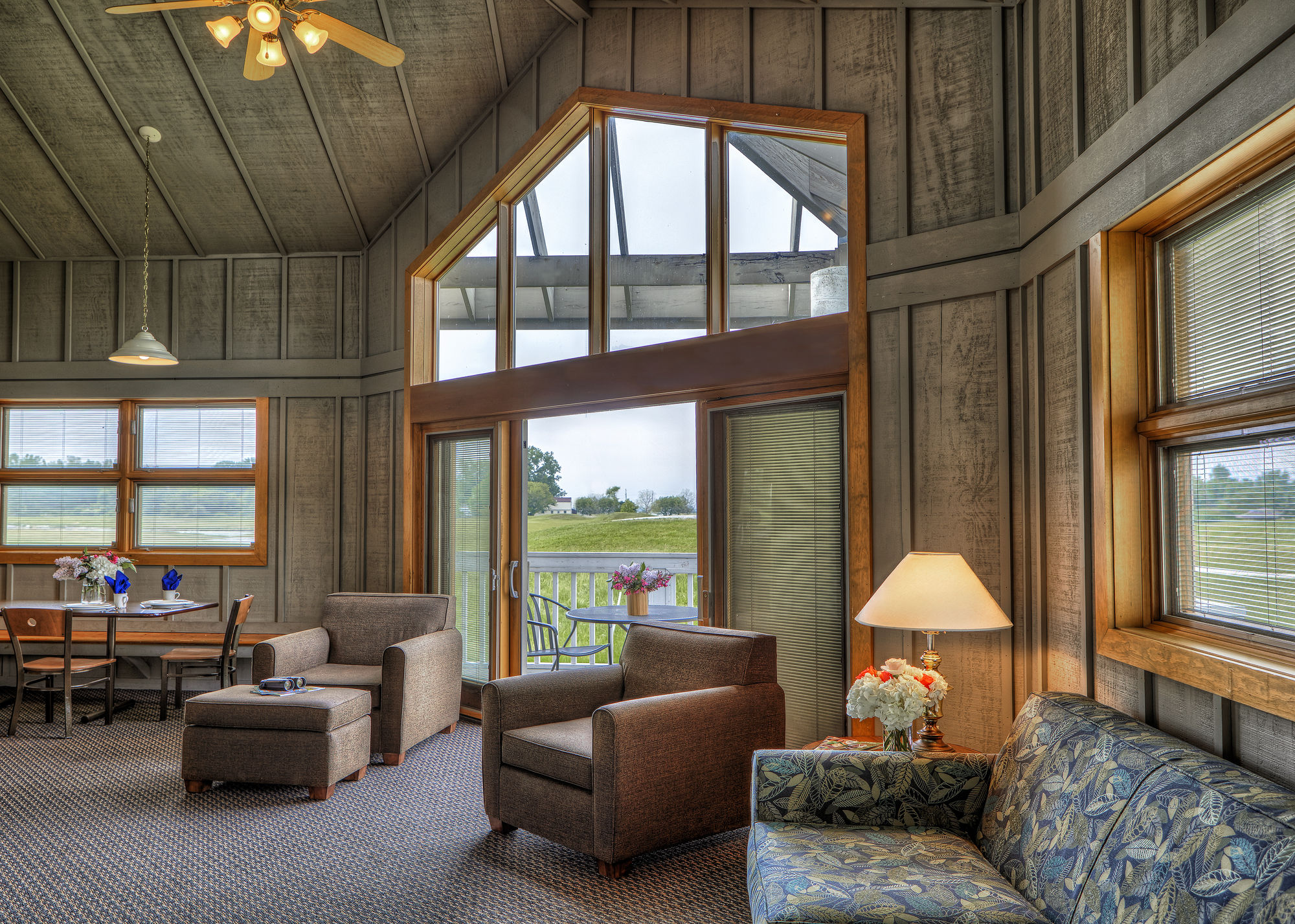 Фото Maumee Bay Lodge and Conference Center