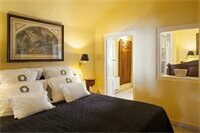 Внешний вид отеля The Tsitouras Collection Hotel в Муниципальной единице Фирах, фото 4