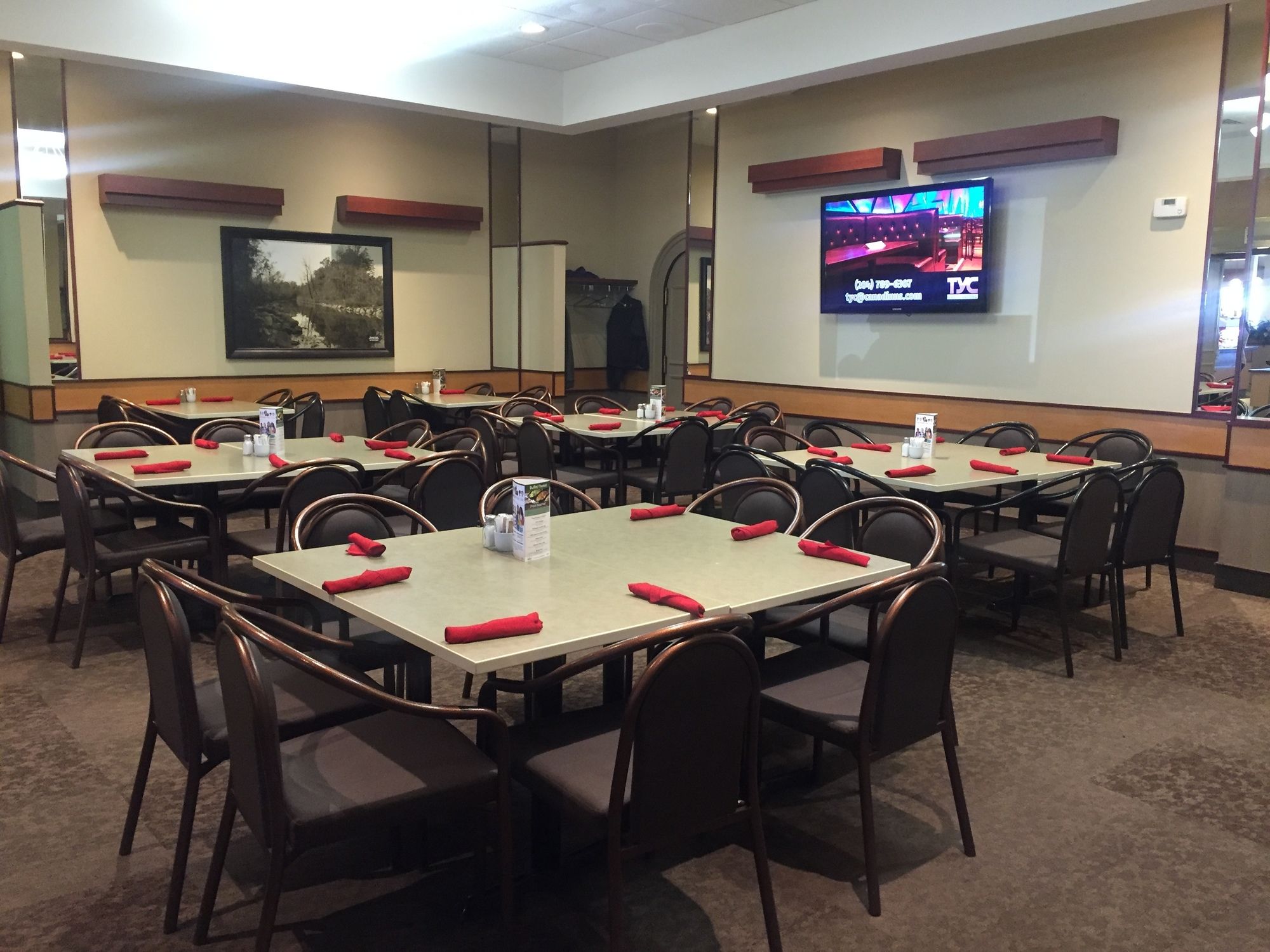 Фото Canad Inns Destination Centre Transcona