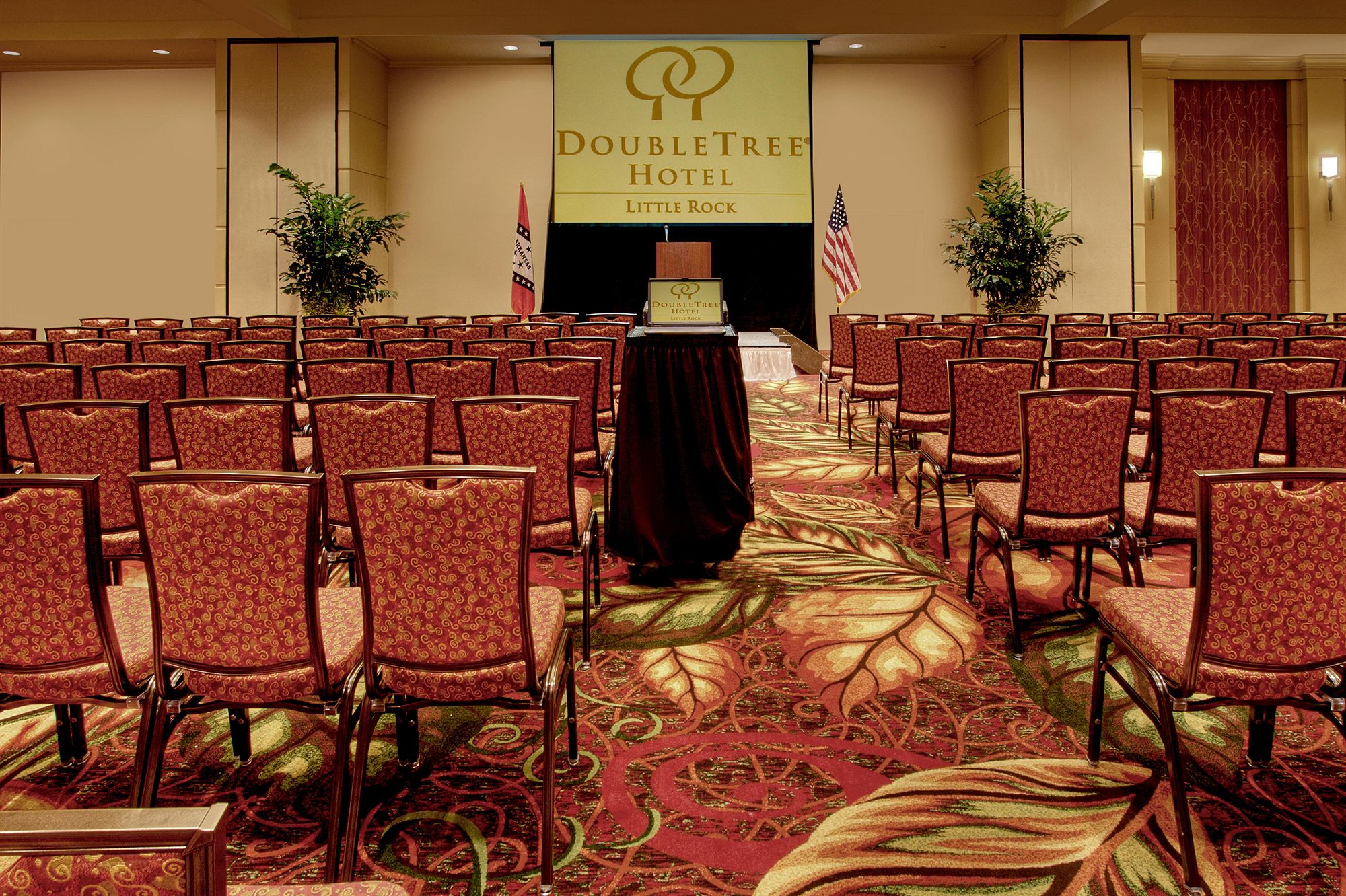 Фото DoubleTree by Hilton Little Rock