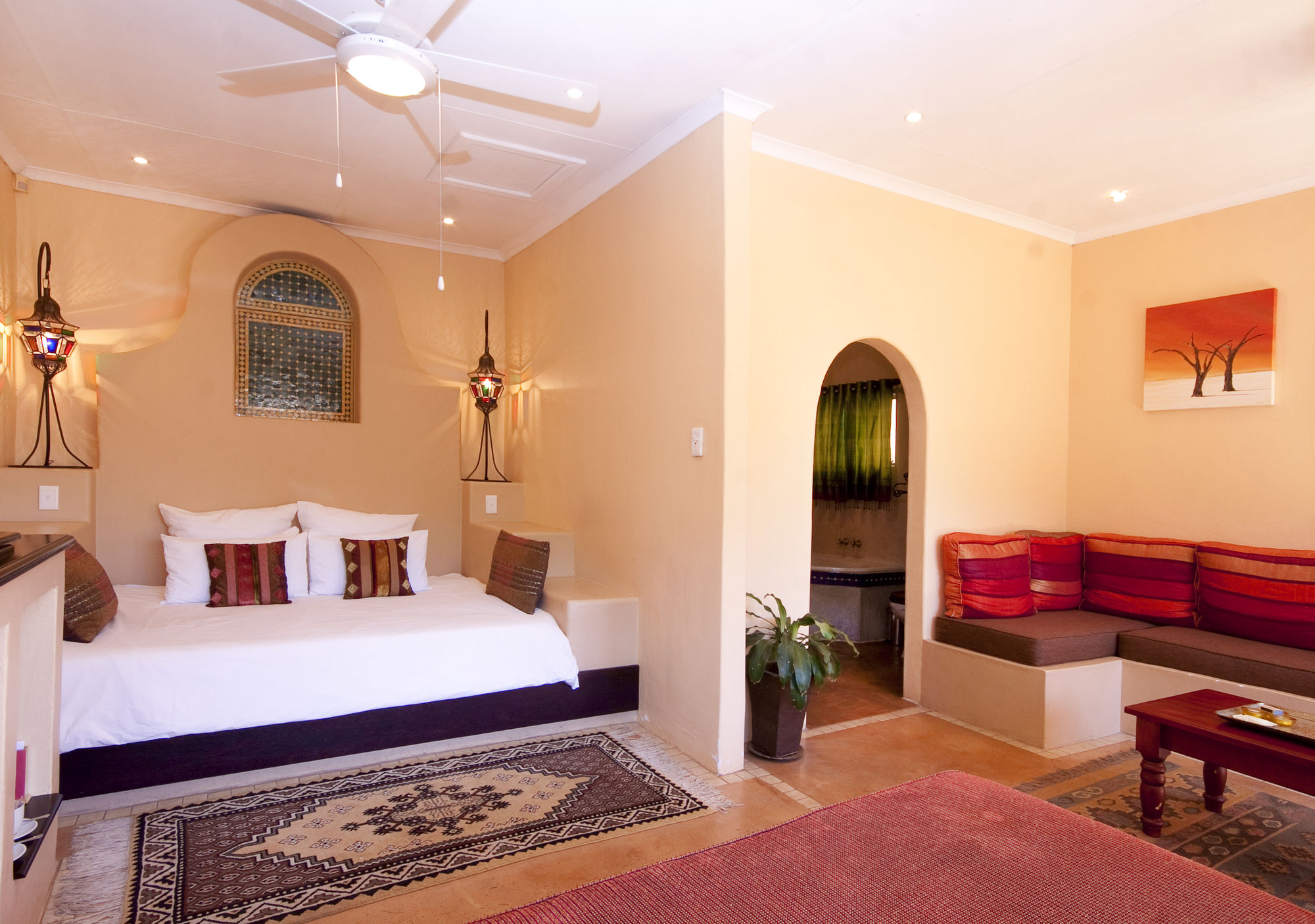 Фото La Roca Guesthouse