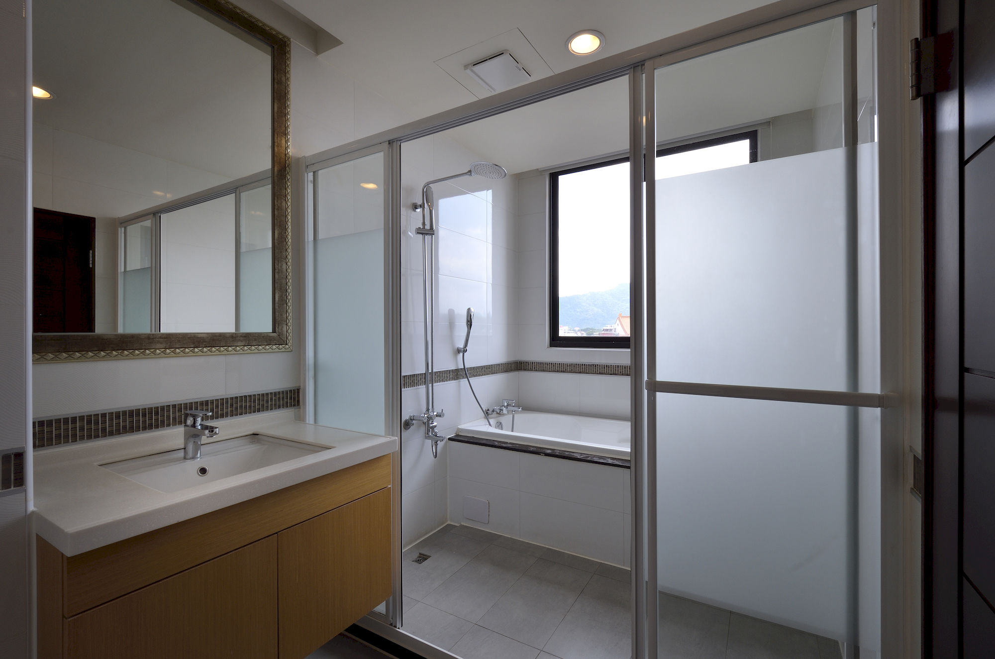 Фото Hotel Modern Puli