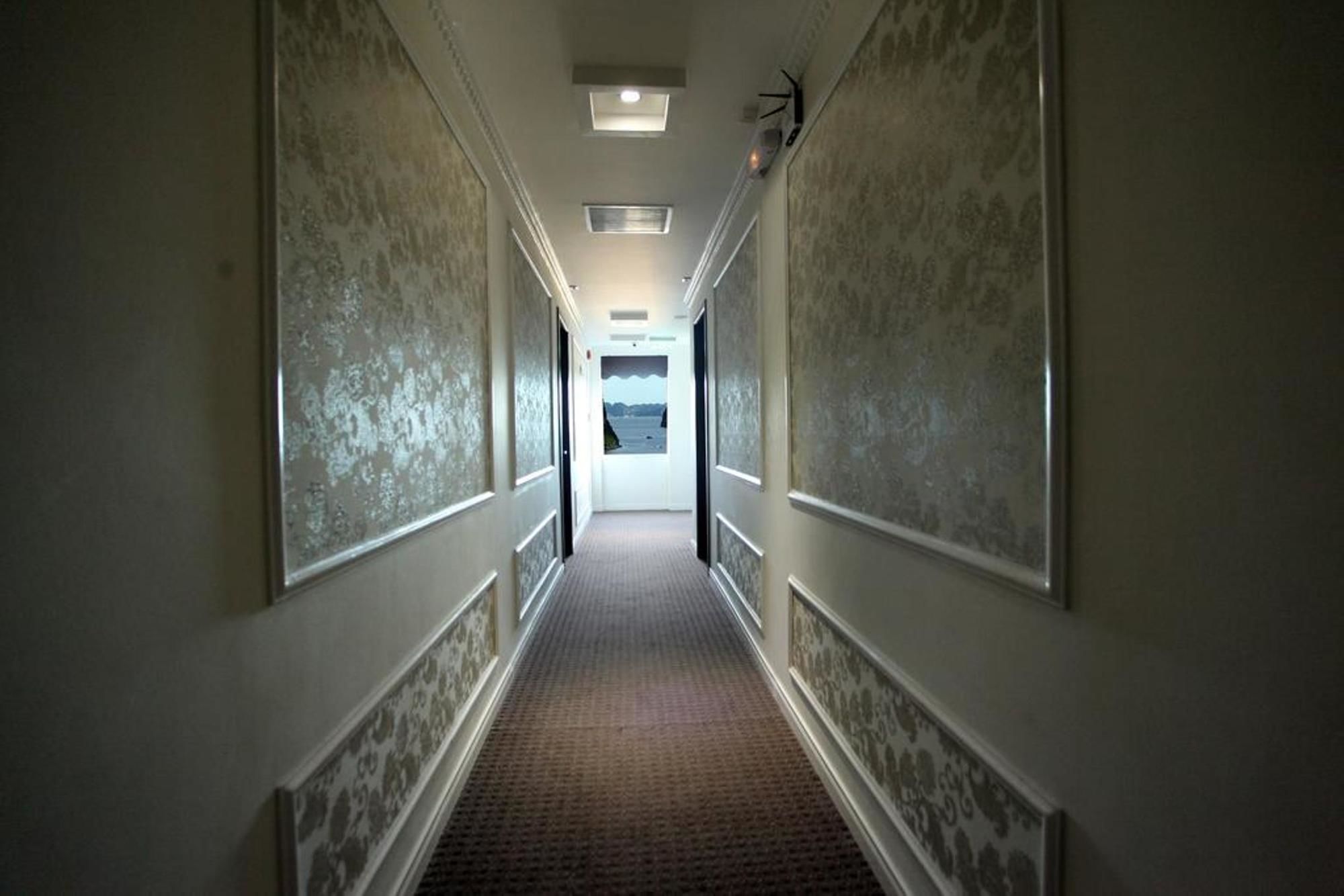 Фото City Bay Palace Hotel