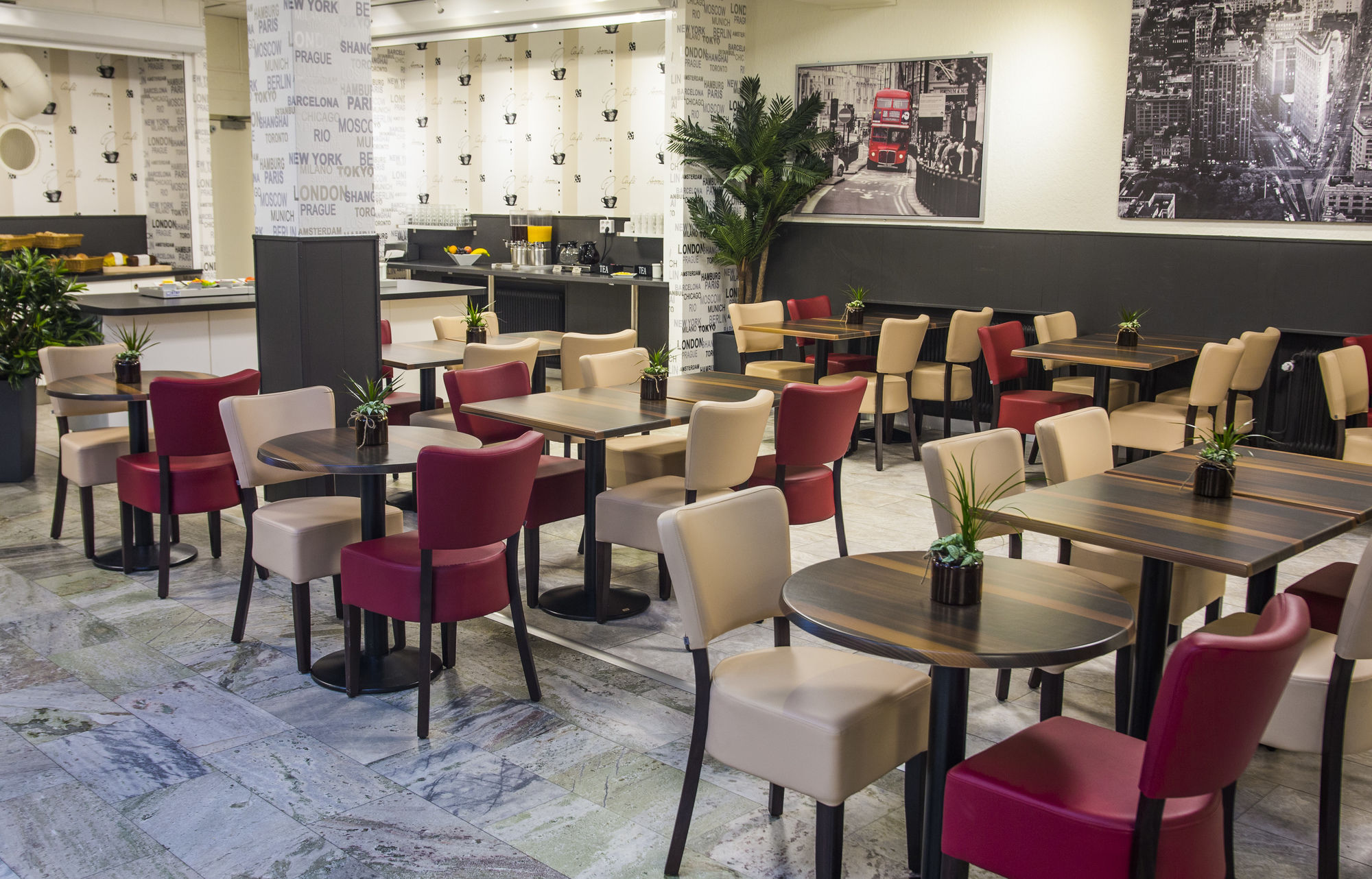 Фото Dream – Luxury Hostel