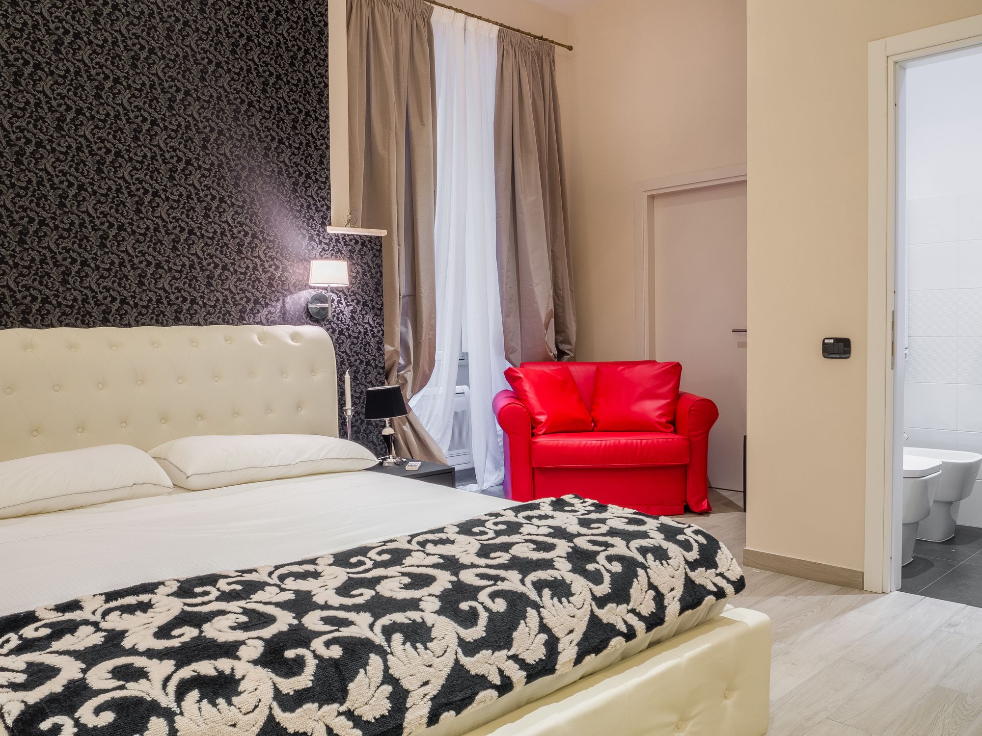 Фото Operà Suites Roma