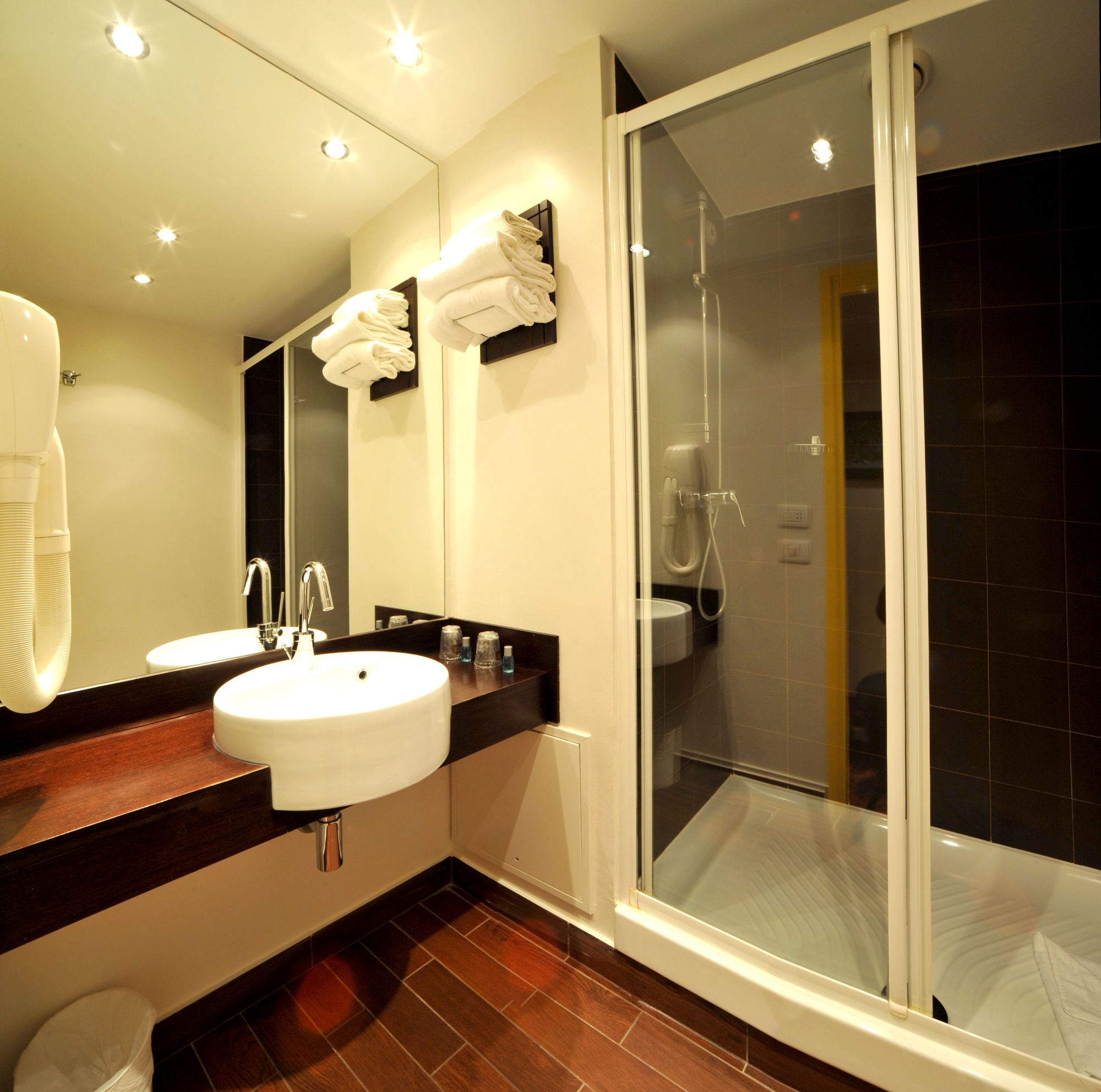 Фото Ibis styles Paris Gennevilliers