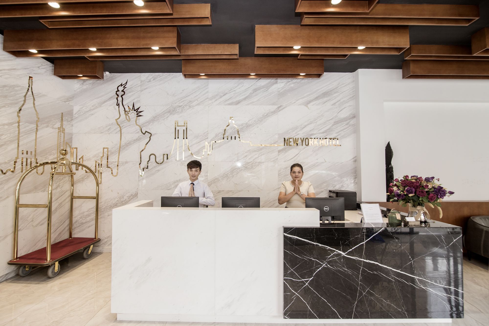 Фото New York Hotel