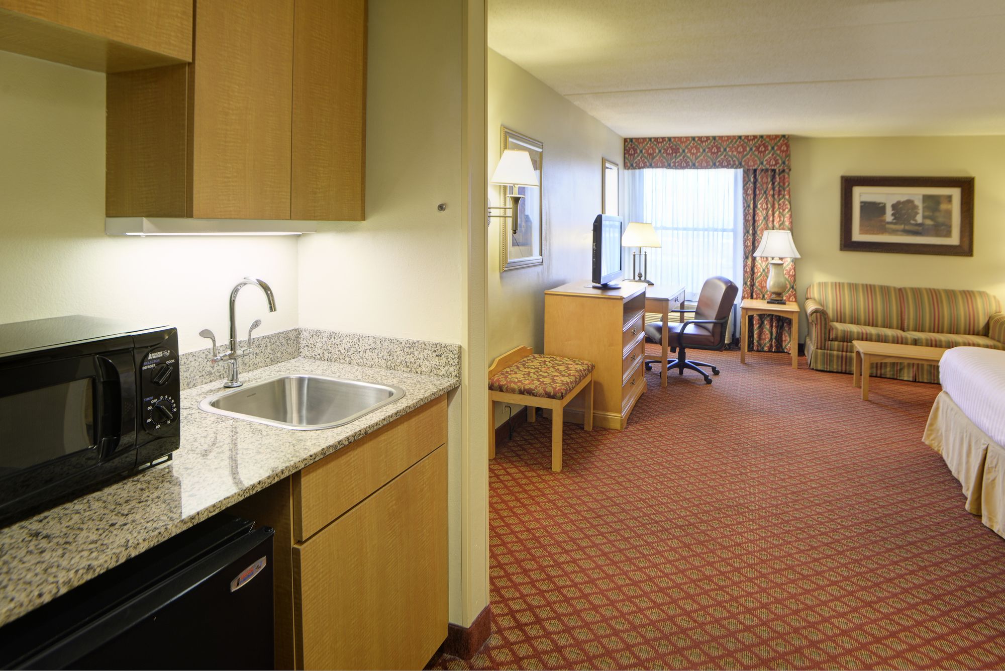 Фото Holiday Inn Express Indianapolis South, an Ihg Hotel