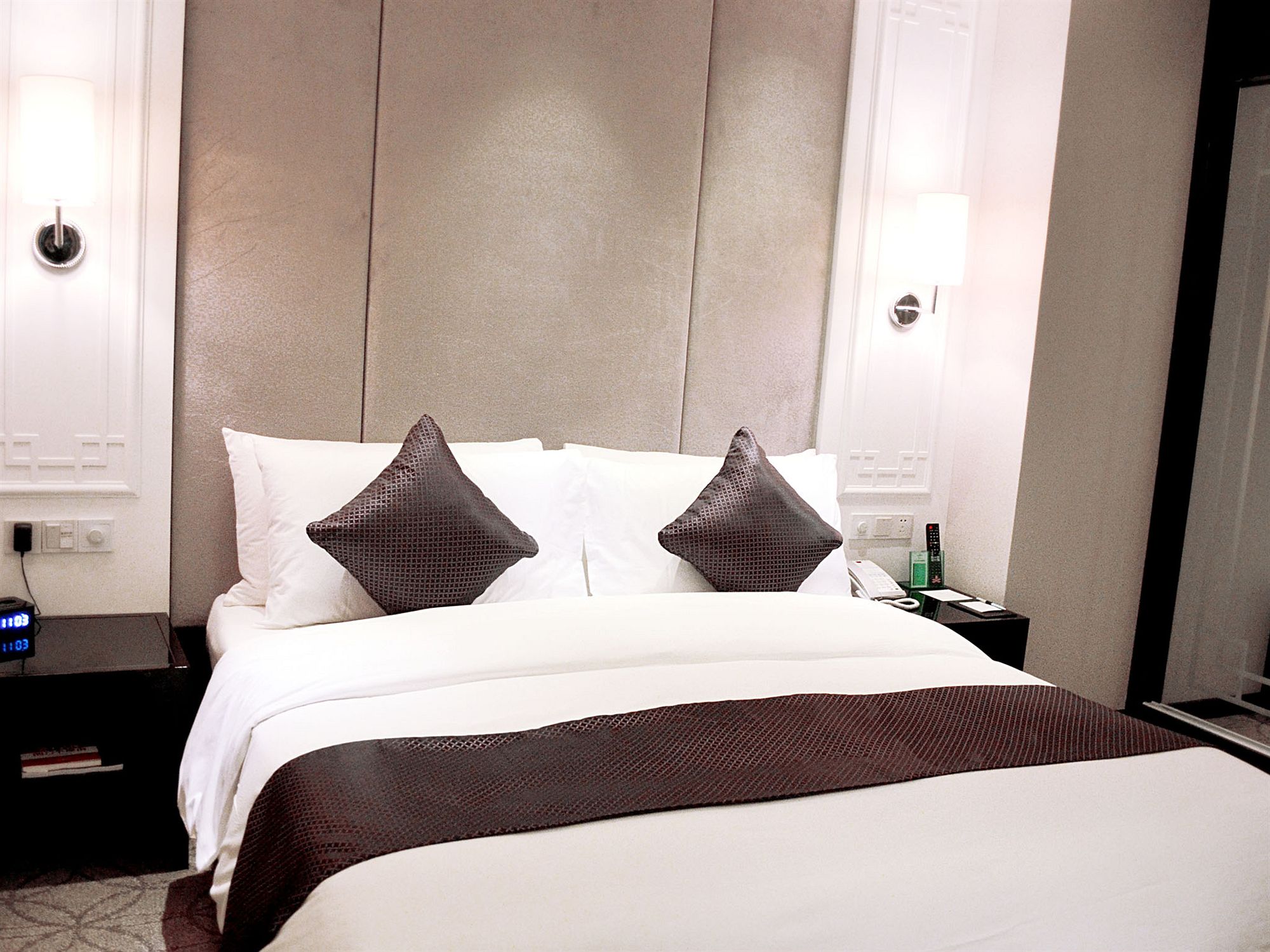 Фото Dorsett Wuhan