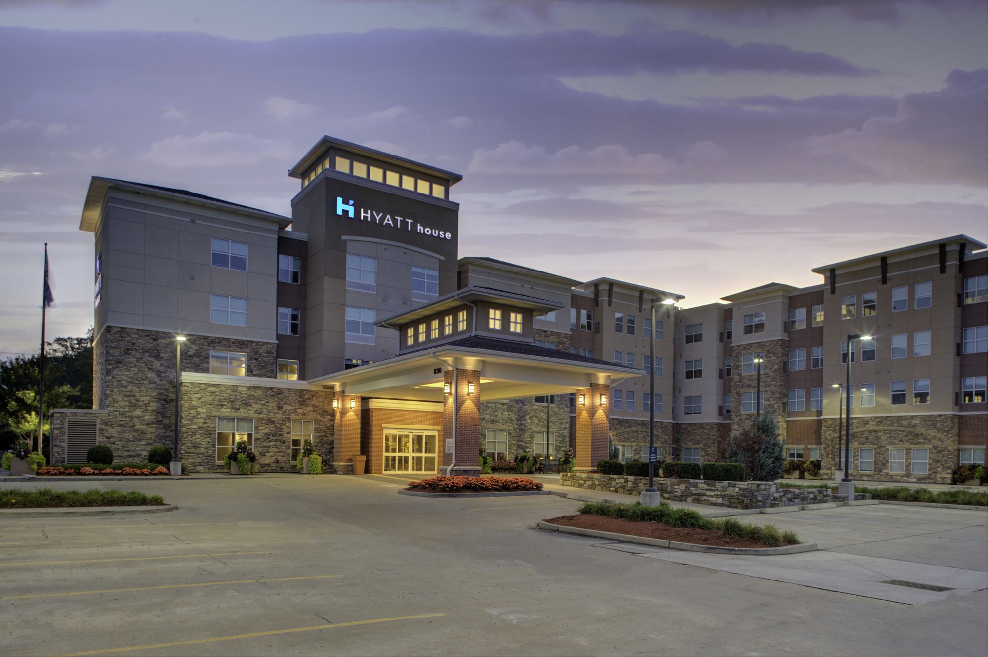 Фото Hyatt House Shelton