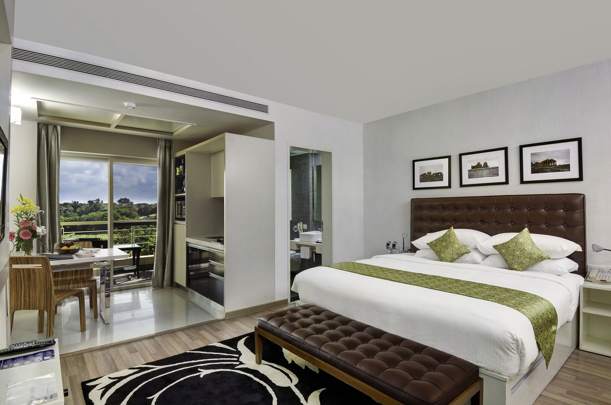 Фото Grand Mercure Bangalore