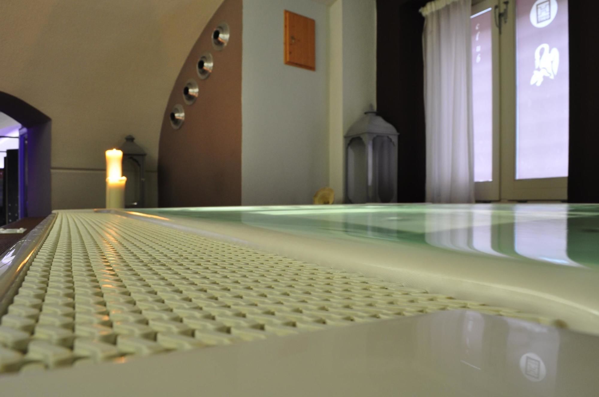 Фото Grand Hotel Piazza Borsa