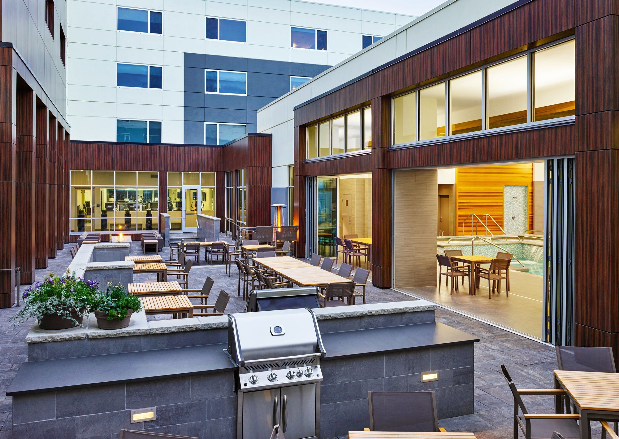 Фото Element Fargo