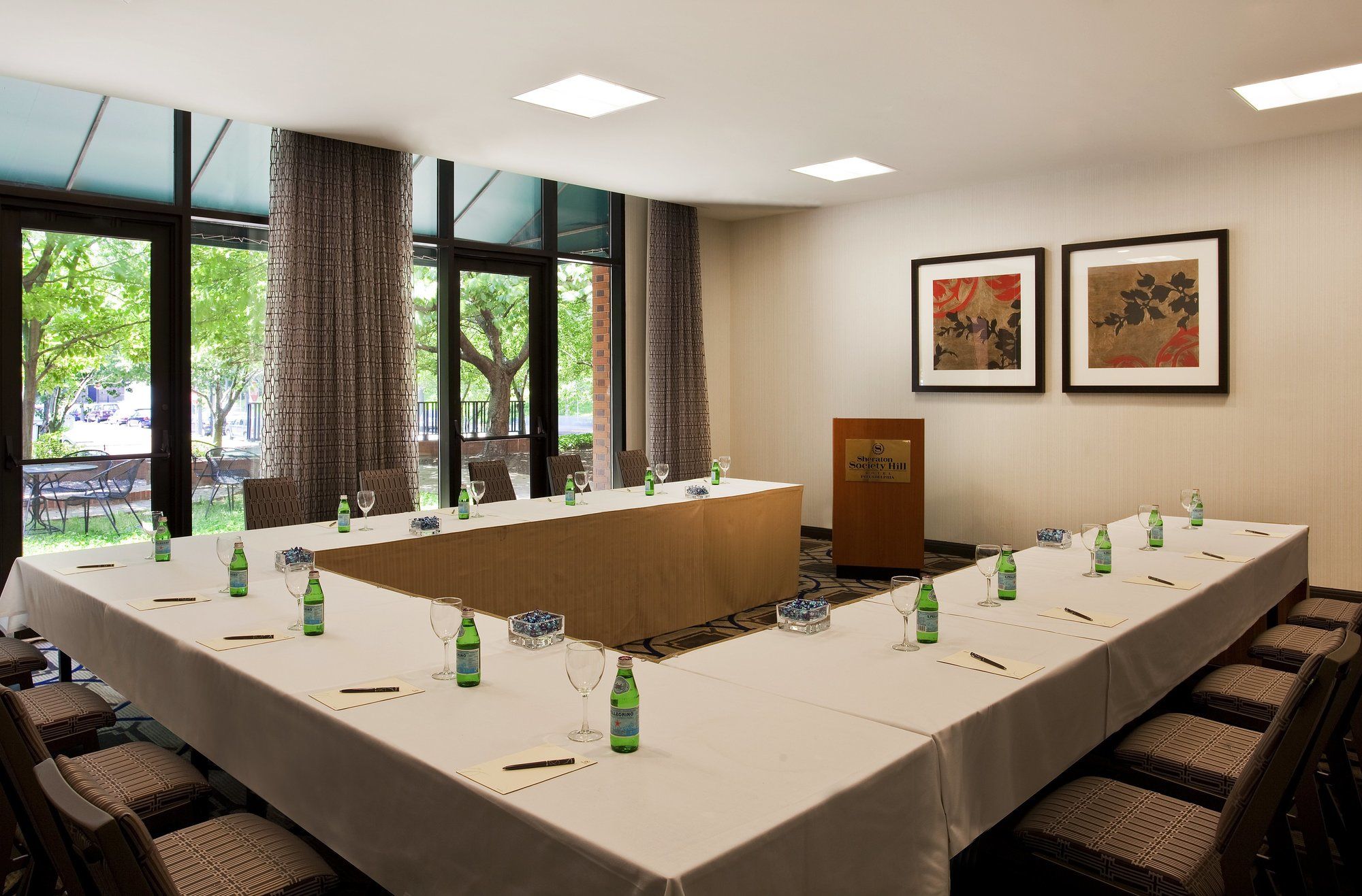 Фото Philadelphia Marriott Old City