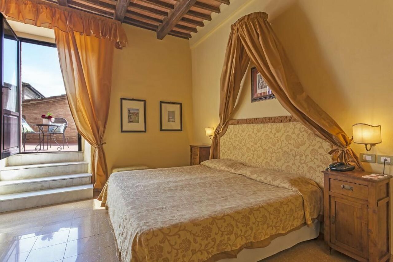 Фото Il Chiostro del Carmine