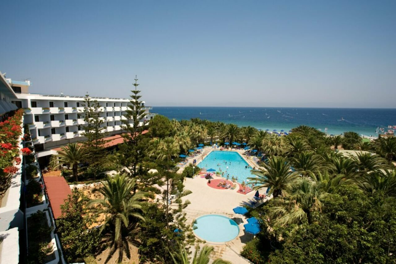 Фото Blue Horizon Hotel