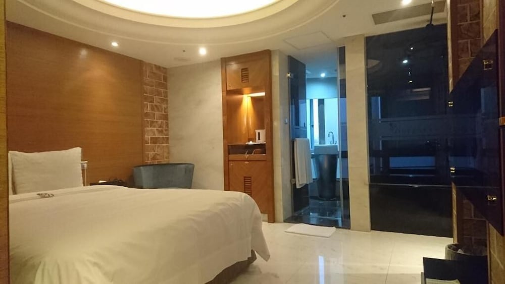 Фото Burgary Hotel