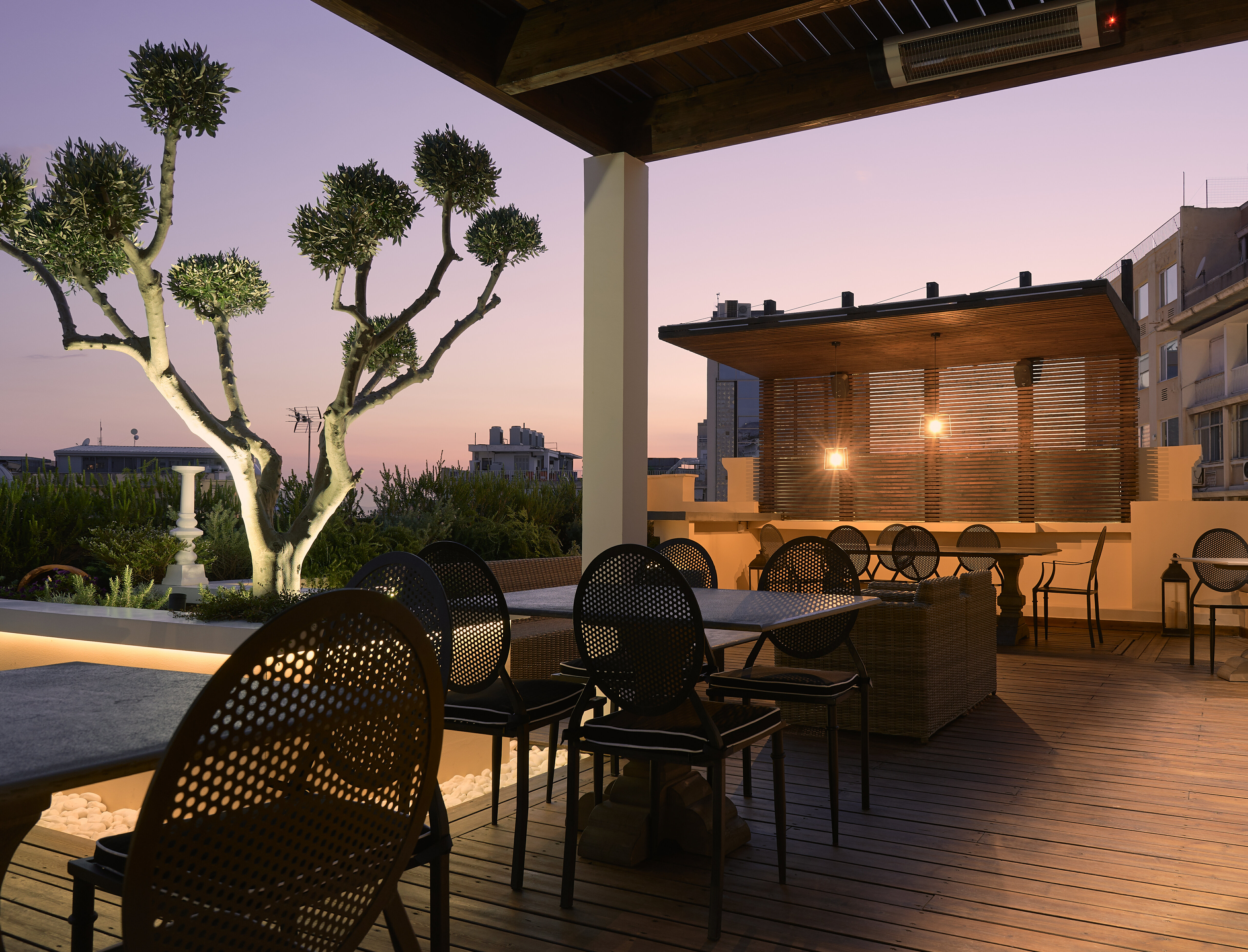 Фото Athens Mansion Luxury Suites