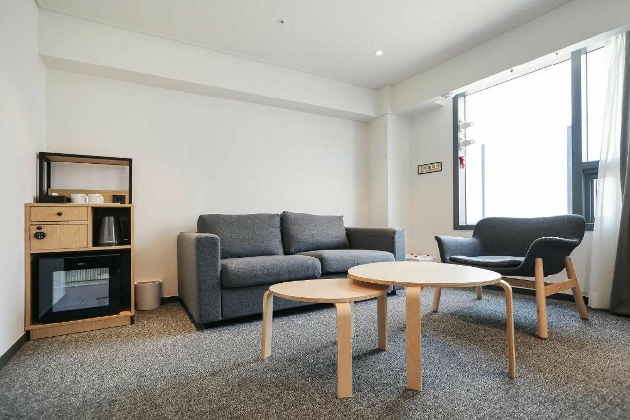 Фото Henn na Hotel Seoul Myeongdong