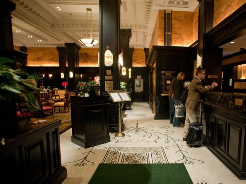 Фото The Algonquin Hotel Times Square, Autograph Collection
