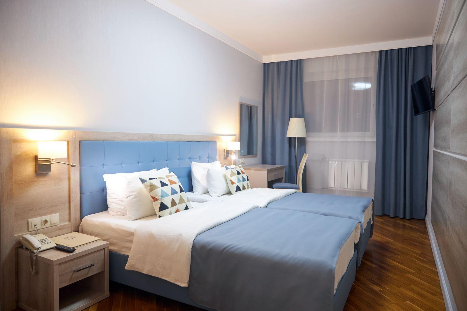 Фото отеля 2