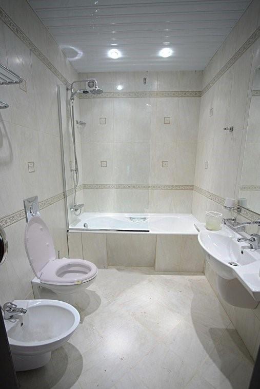 Фото Тихая площадь